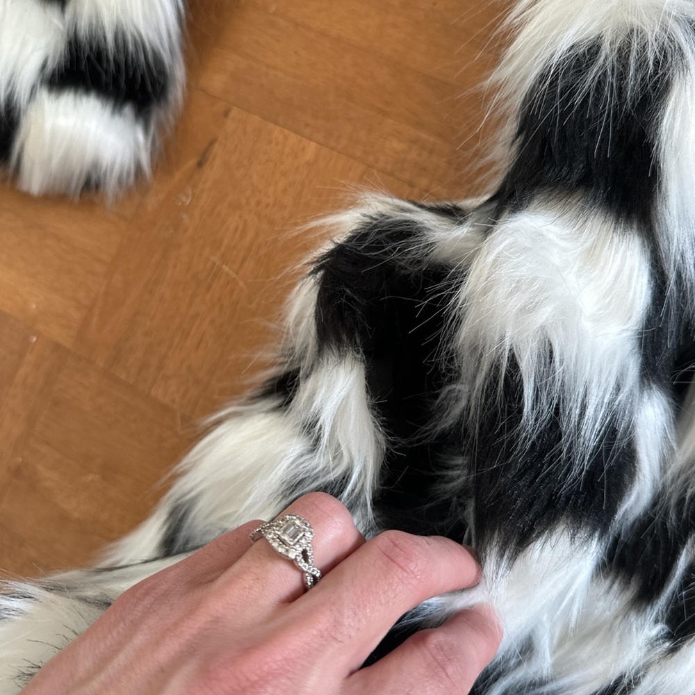 SOLD! - Picture 3 of 3